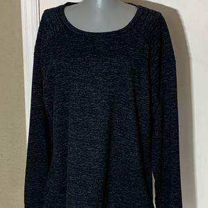 32 HEAT Women's Sweatshirt